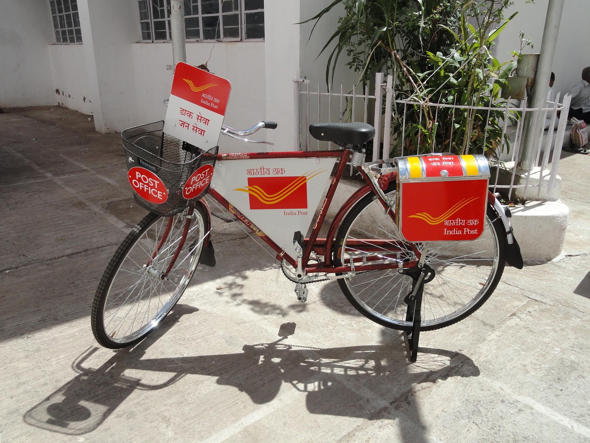 Postman's bicycle - Image by Bishnu Sarangi