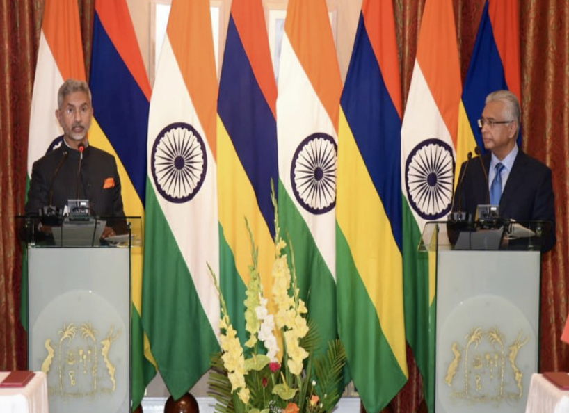 PM of Mauritius Jagnauth Kumar and External Affairs minister of India Dr S Jaishankar Image credit - Twitter