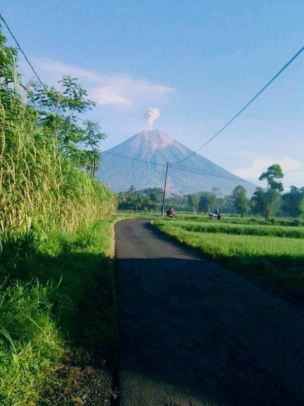 Sumeru on 6th Dec image by kenziefesti